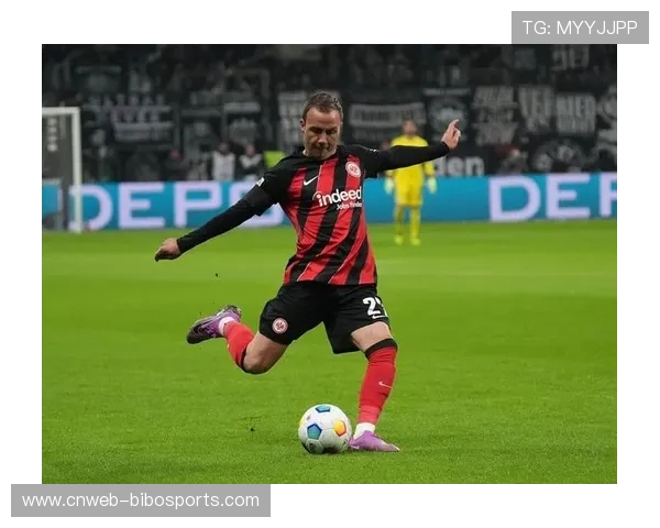 多家英超劲旅竞相追逐詹乌尊法兰克福成转会焦点