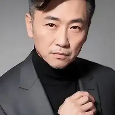 卞思宏